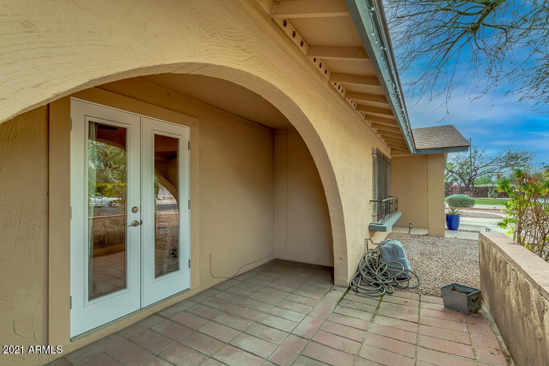1829 West Orchid Lane Phoenix, AZ 85021 - Photo 4 of 35 04-Orchid