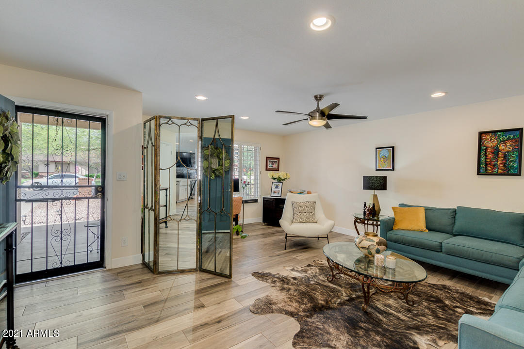 1829 West Orchid Lane Phoenix, AZ 85021 - Photo 5 of 35 05-Orchid