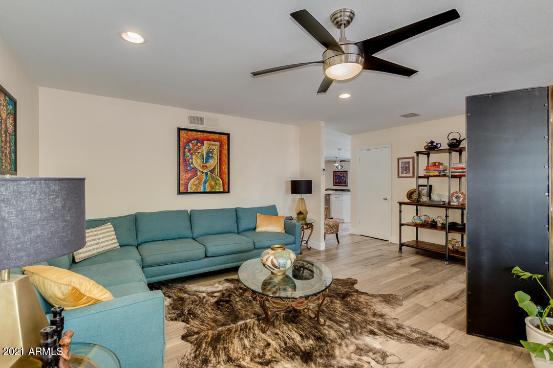 1829 West Orchid Lane Phoenix, AZ 85021 - Photo 7 of 35 07-Orchid