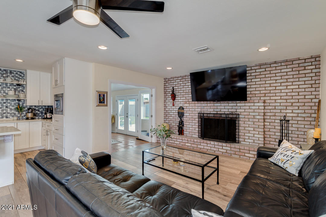 1829 West Orchid Lane Phoenix, AZ 85021 - Photo 10 of 35 10-Orchid