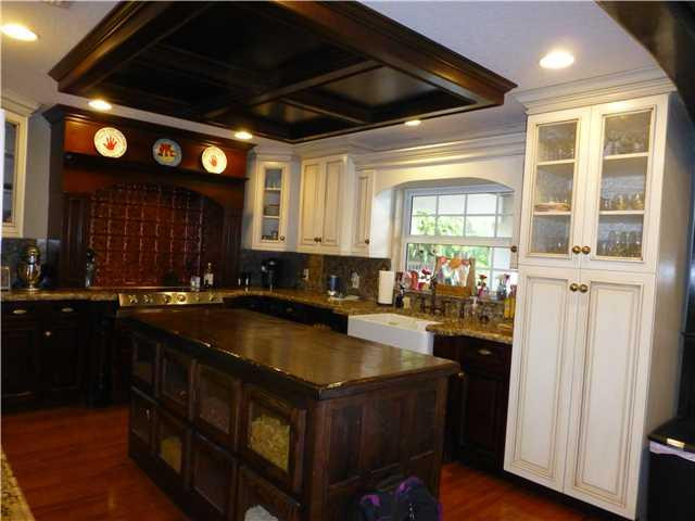 16731 Southwest 62nd Street Southwest Ranches, FL 33331 - Photo 11 of 25 Kitchen