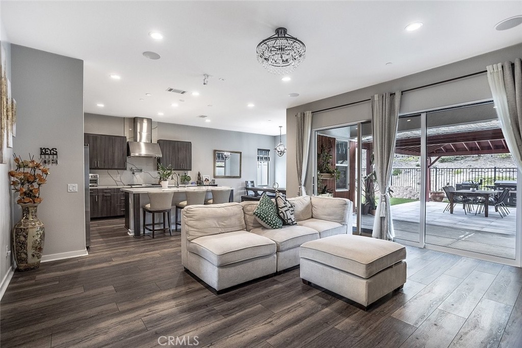 28532 Songbird Way Canyon Country, CA 91350 - Photo 13 of 68