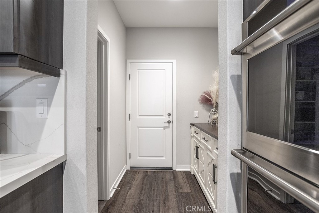 28532 Songbird Way Canyon Country, CA 91350 - Photo 15 of 68