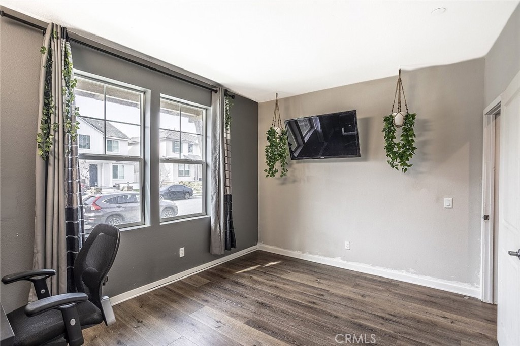 28532 Songbird Way Canyon Country, CA 91350 - Photo 20 of 68