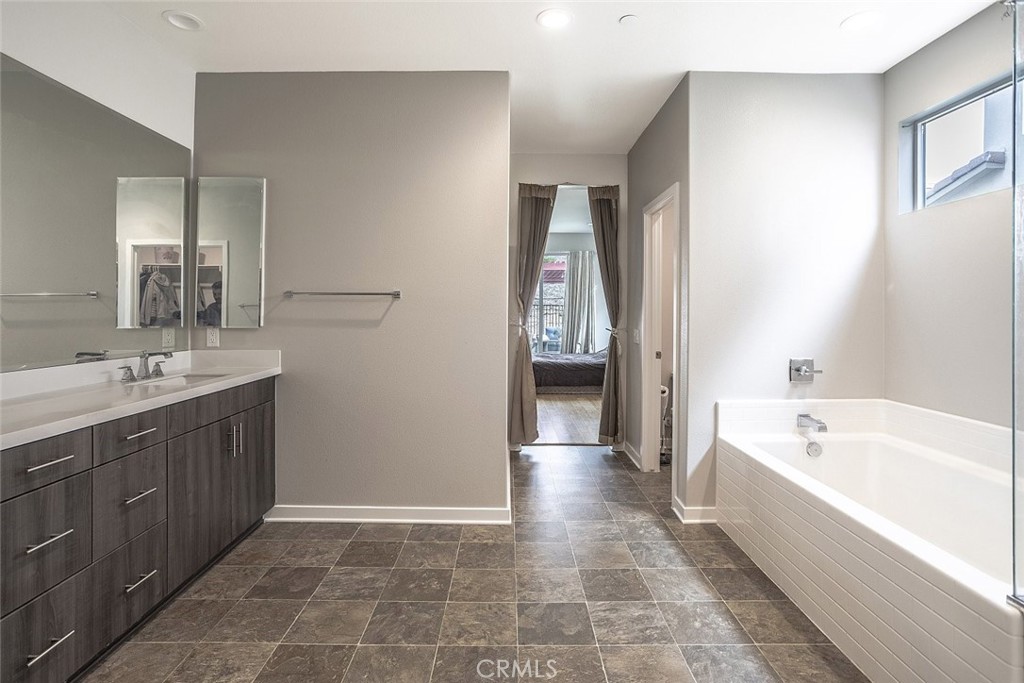 28532 Songbird Way Canyon Country, CA 91350 - Photo 26 of 68