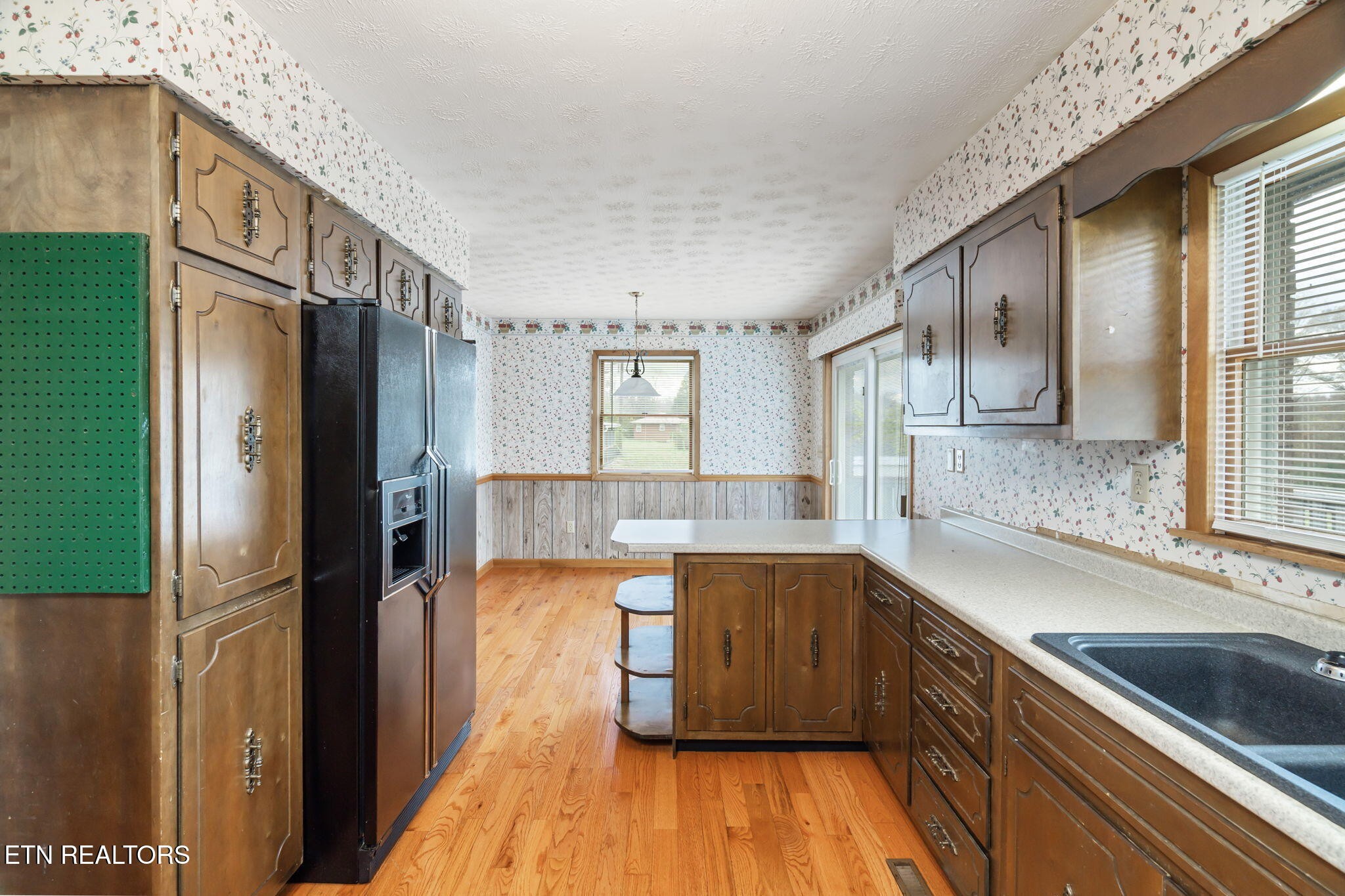233 Hannah Road Harriman, TN 37748 - Photo 13 of 42 Gallery Image 13