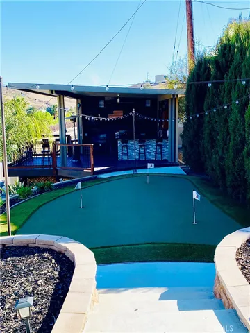 a view of outdoor space yard and porch
