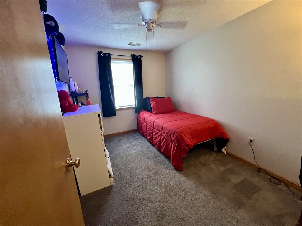 46-48 Kent Road Springfield, MA 01129 - Photo 22 of 24
