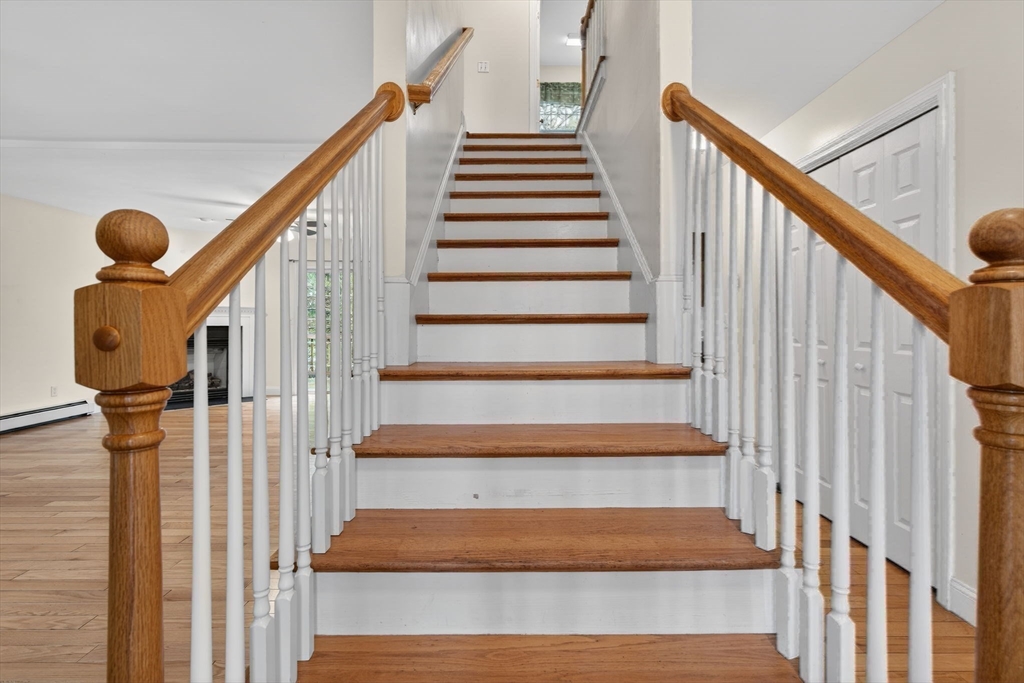 15 Scribner Road Fremont, NH 03044 - Photo 18 of 42 a view of entryway