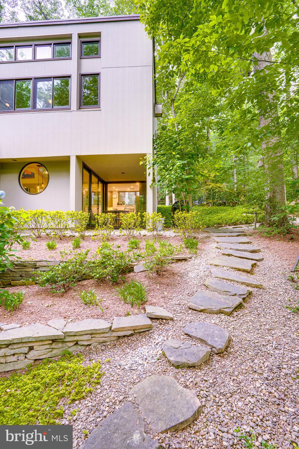 11405 Purple Beech Drive Reston, VA 20191 - Photo 69 of 72