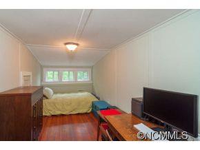 22 Garren Creek Road Fairview, NC 28730 - Photo 21 of 24 Gallery Image 21