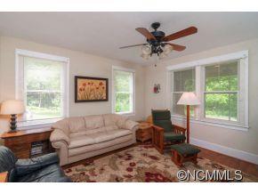 22 Garren Creek Road Fairview, NC 28730 - Photo 10 of 24 Gallery Image 10