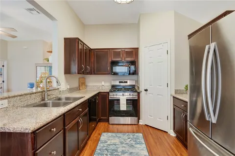 $267,000 | 1009 Fallbrook Loop, College Station, TX 77845