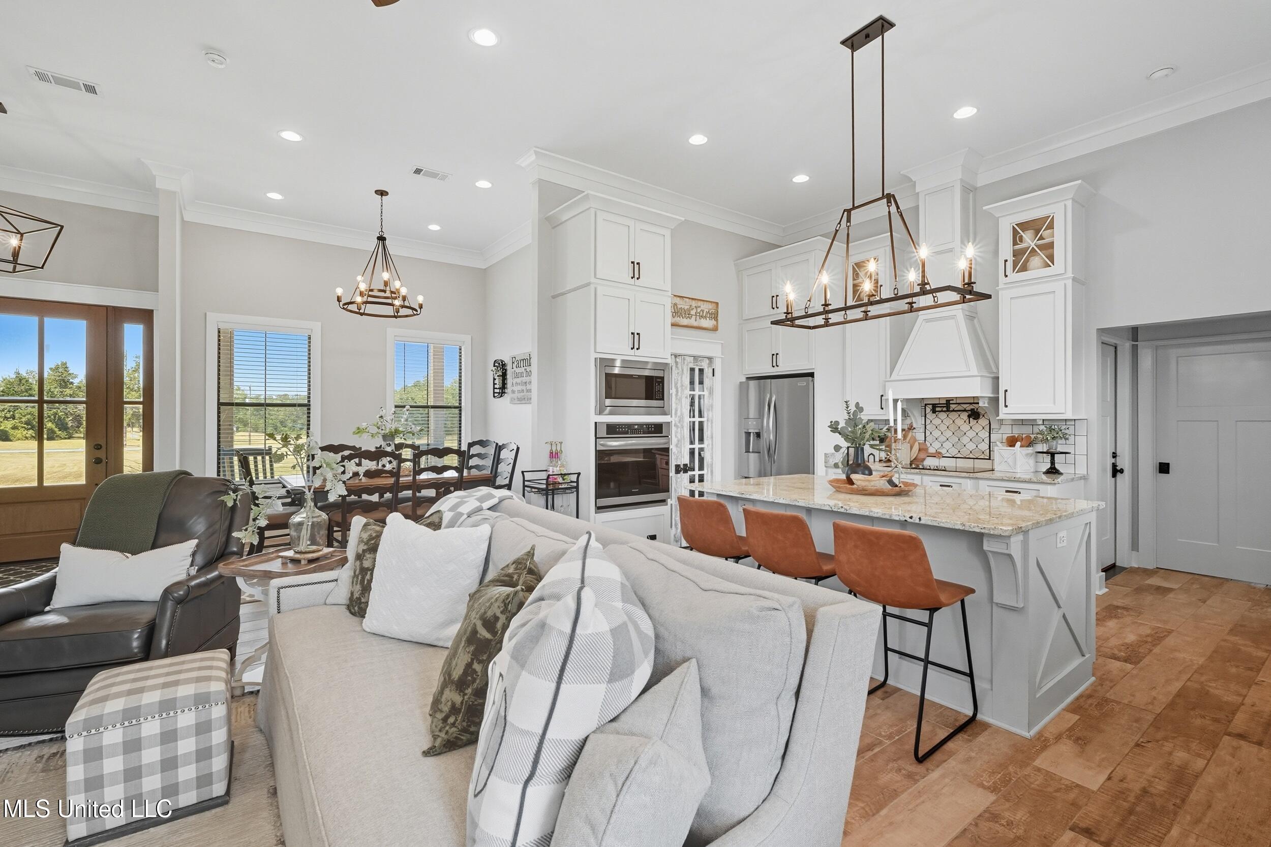 1204 Anchor Lake Road Carriere, MS 39426 - Photo 8 of 51 7_main great room 2