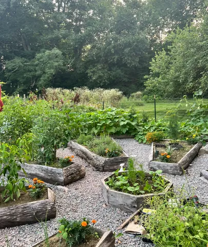 $575,000 | 564 Hussey Hill Road, Vassalboro, ME 04989