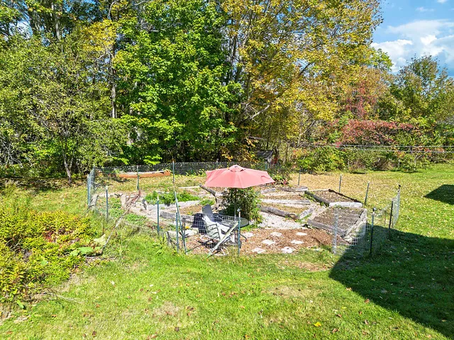 $575,000 | 564 Hussey Hill Road, Vassalboro, ME 04989