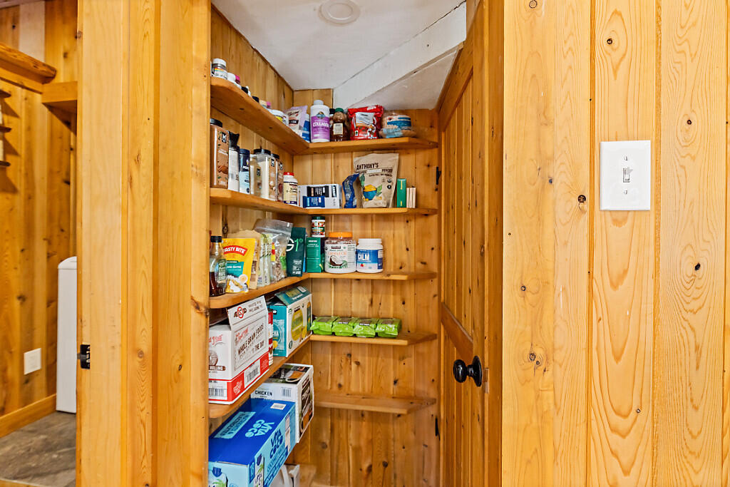 564 Hussey Hill Road Vassalboro, ME 04989 - Photo 32 of 95 26_BP5A0270_DxO_mls