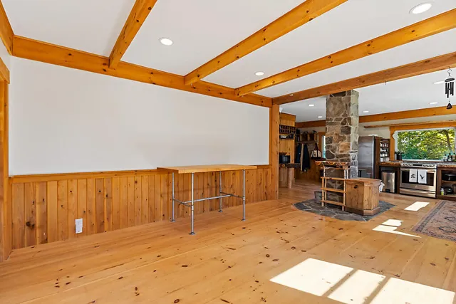 $575,000 | 564 Hussey Hill Road, Vassalboro, ME 04989