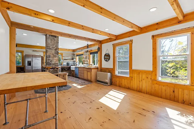 $575,000 | 564 Hussey Hill Road, Vassalboro, ME 04989