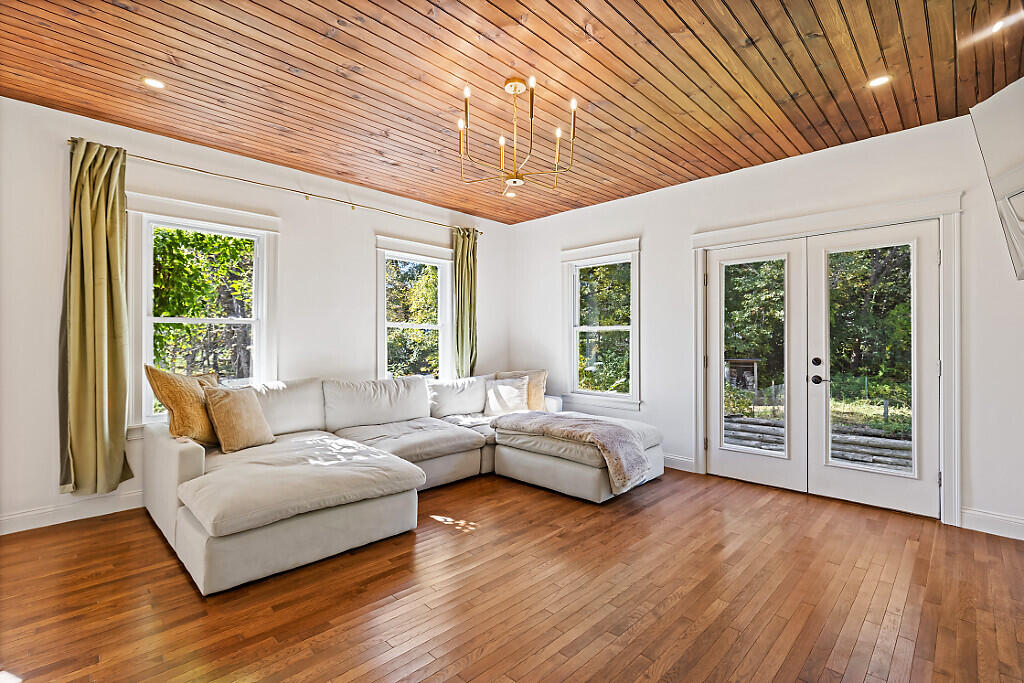 564 Hussey Hill Road Vassalboro, ME 04989 - Photo 56 of 95 50_BP5A0240_DxO_mls