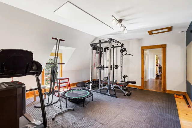 $575,000 | 564 Hussey Hill Road, Vassalboro, ME 04989