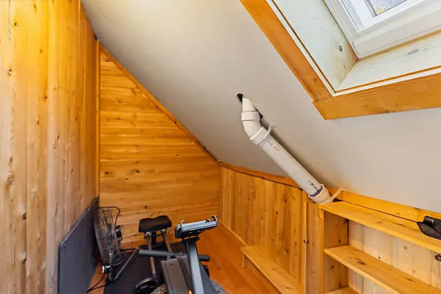 $575,000 | 564 Hussey Hill Road, Vassalboro, ME 04989