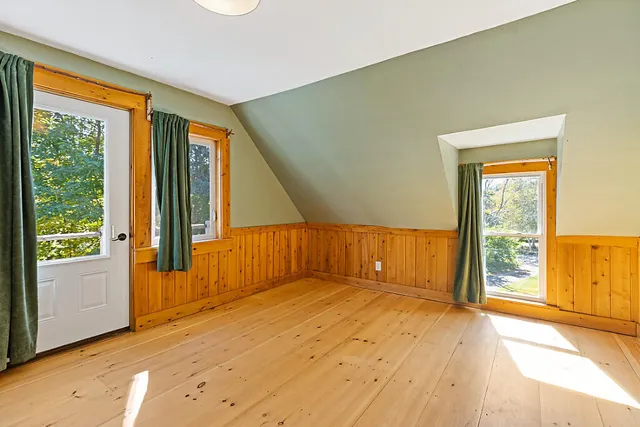 $575,000 | 564 Hussey Hill Road, Vassalboro, ME 04989