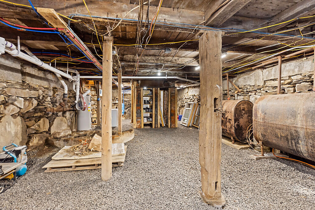 564 Hussey Hill Road Vassalboro, ME 04989 - Photo 84 of 95 78_BP5A0369_DxO_mls