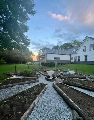 $575,000 | 564 Hussey Hill Road, Vassalboro, ME 04989