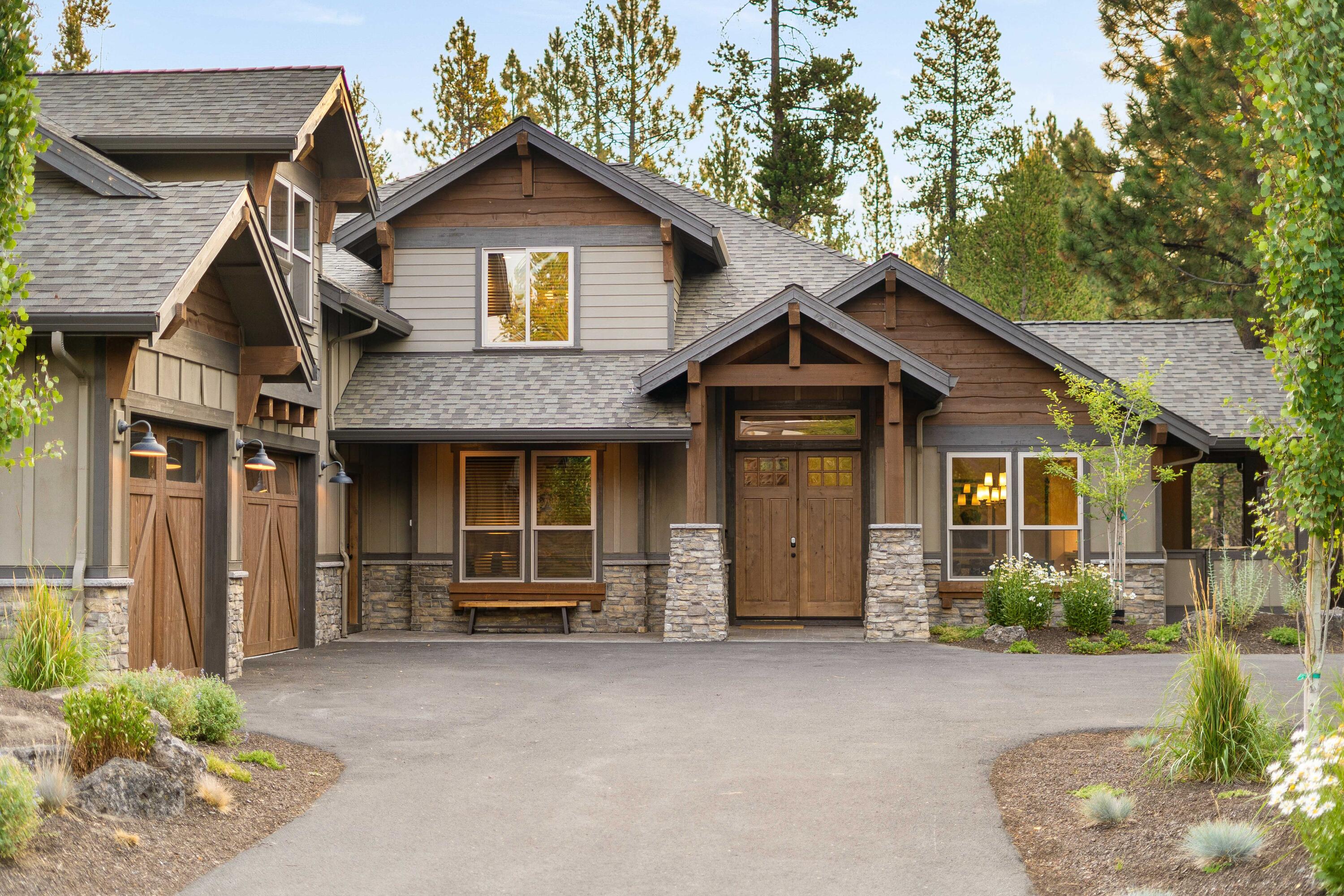 56815 Dancing Rock Loop, Unit 3 Bend, OR 97707 - Photo 57 of 71 This home is quality throughout & being sold furnished.