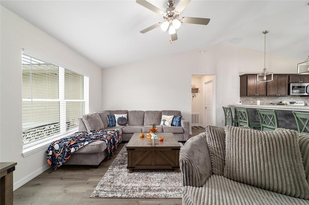 31 Juniper Loop Terrace Ocala, FL 34480 - Photo 9 of 56