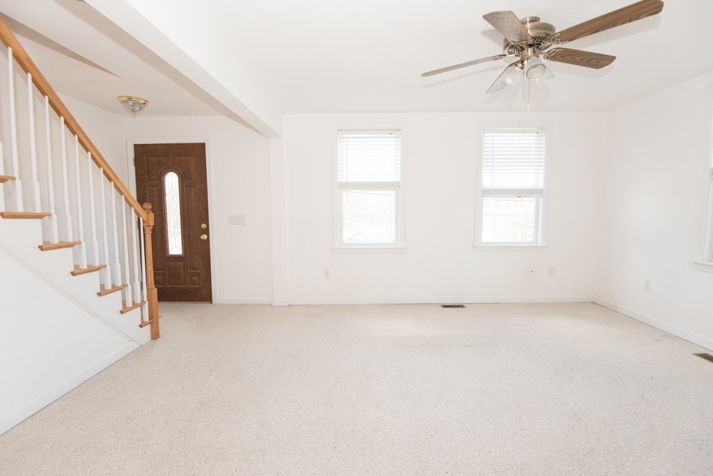 441 Main Street, Unit 441 Clinton, MA 01510 - Photo 3 of 30 Gallery Image 3