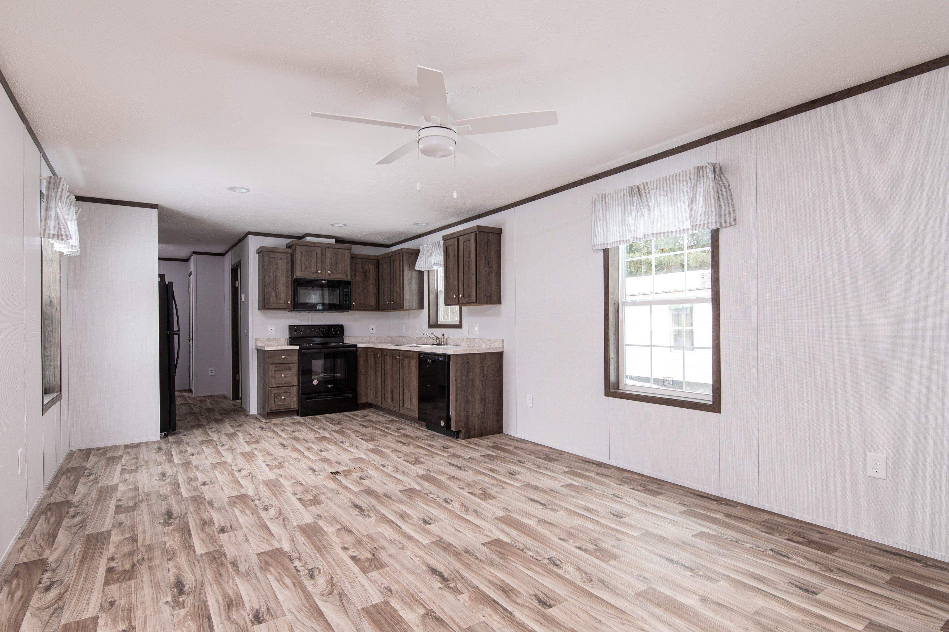95 3rd Street St. Johnsbury, VT 05819 - Photo 13 of 23