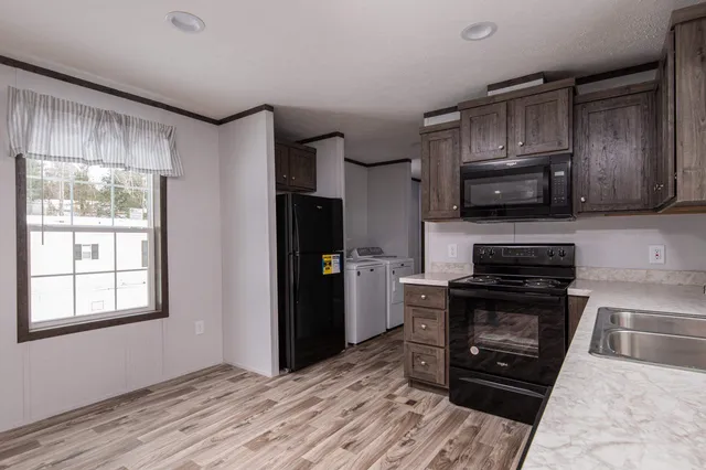 $94,796 | 95 3rd Street, St. Johnsbury, VT 05819