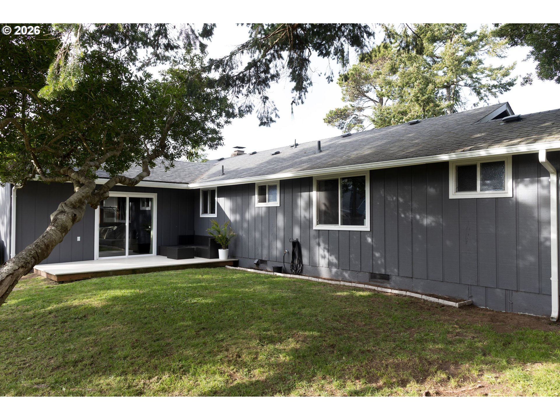 2040 20th Street Florence, OR 97439 - Photo 32 of 37