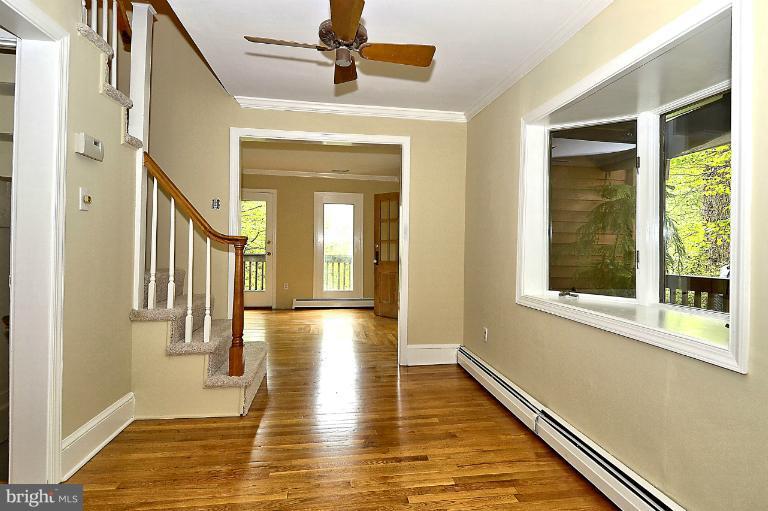 106 Valley Road Bethesda, MD 20816 - Photo 12 of 30 Den