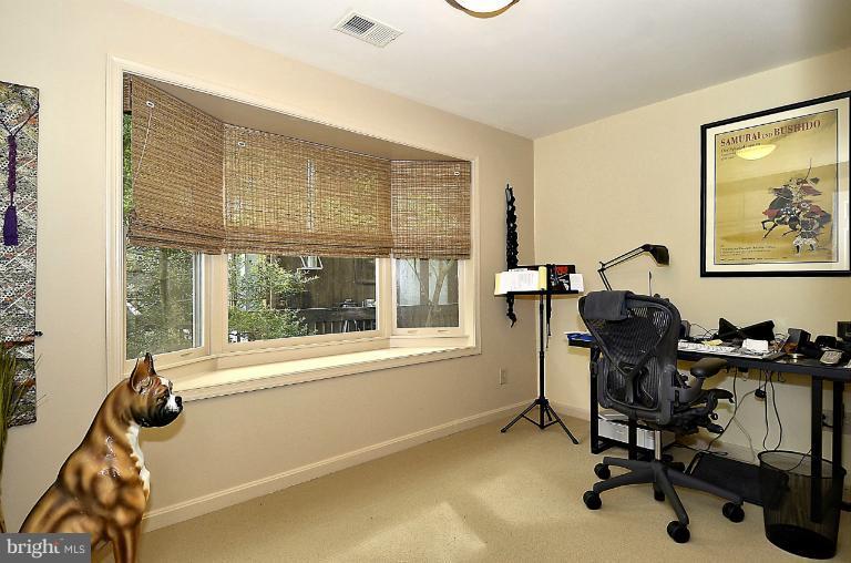 106 Valley Road Bethesda, MD 20816 - Photo 25 of 30 Bedroom #3