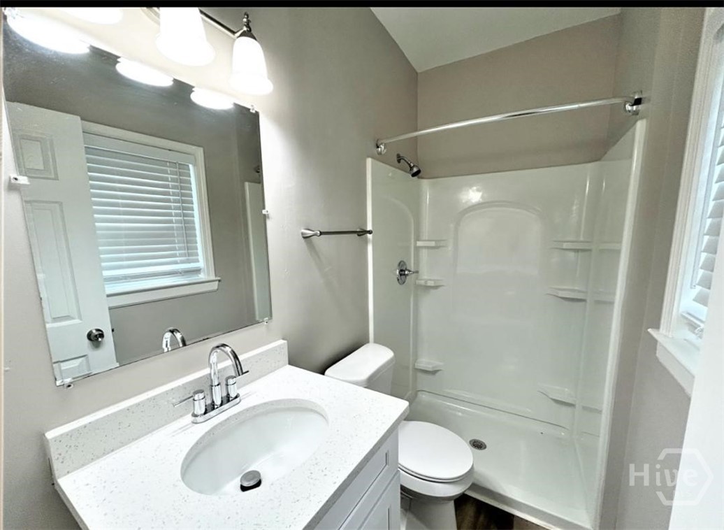 2553 Habersham Drive Decatur, GA 30032 - Photo 6 of 8