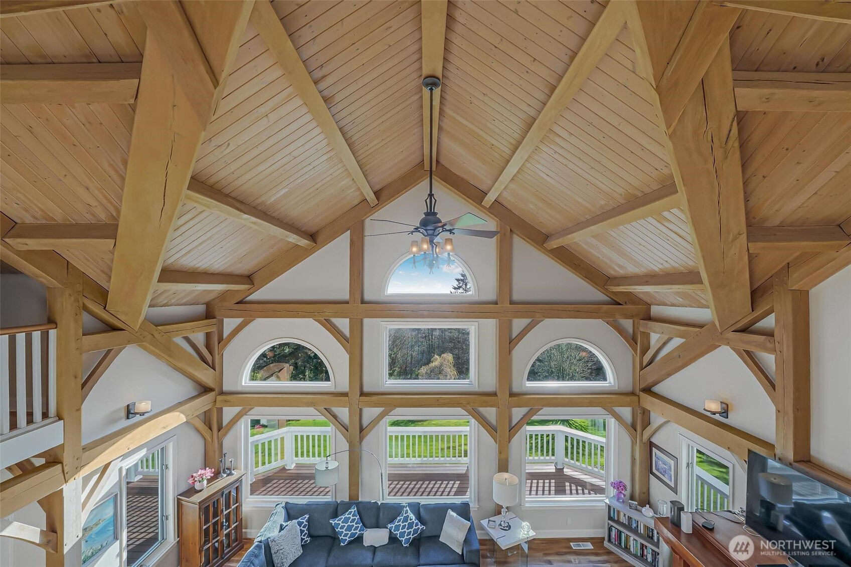 528 Waynes Ridge Circle Camano Island, WA 98282 - Photo 19 of 40 a view of an chairs in the balcony