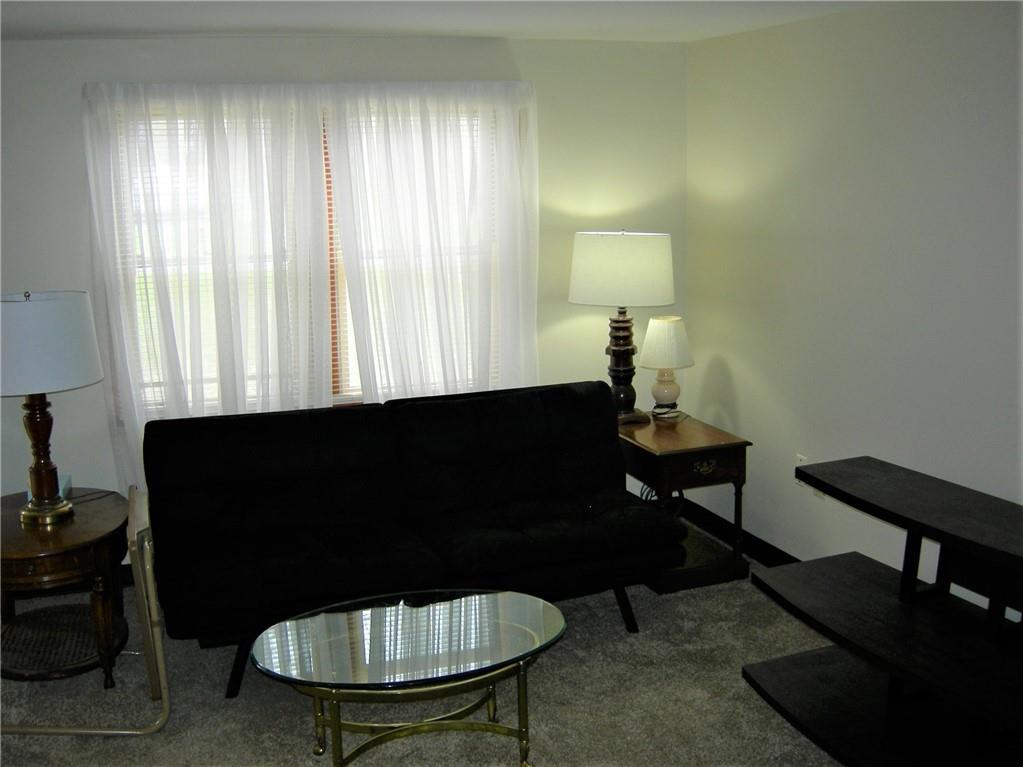 3682 Sample Road Hermitage, PA 16148 - Photo 11 of 18 Gallery Image 11