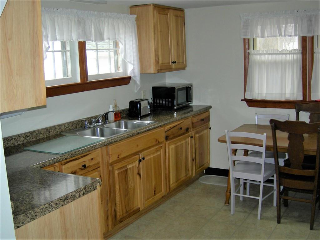 3682 Sample Road Hermitage, PA 16148 - Photo 5 of 18 Gallery Image 5