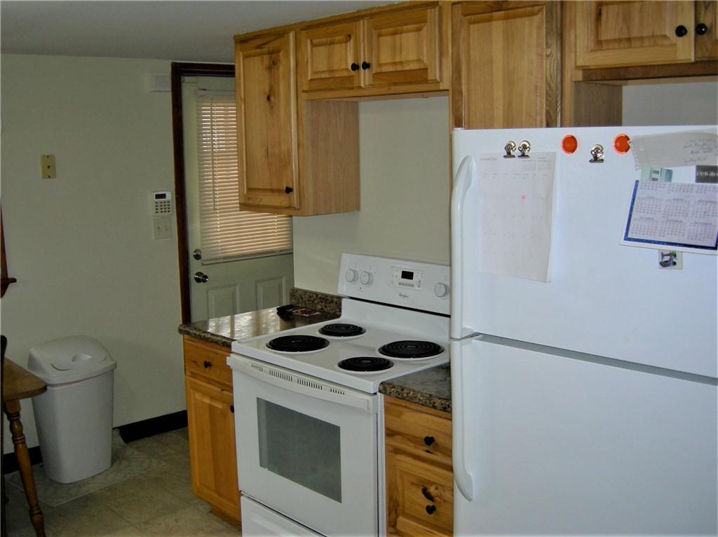 3682 Sample Road Hermitage, PA 16148 - Photo 7 of 18 Gallery Image 7