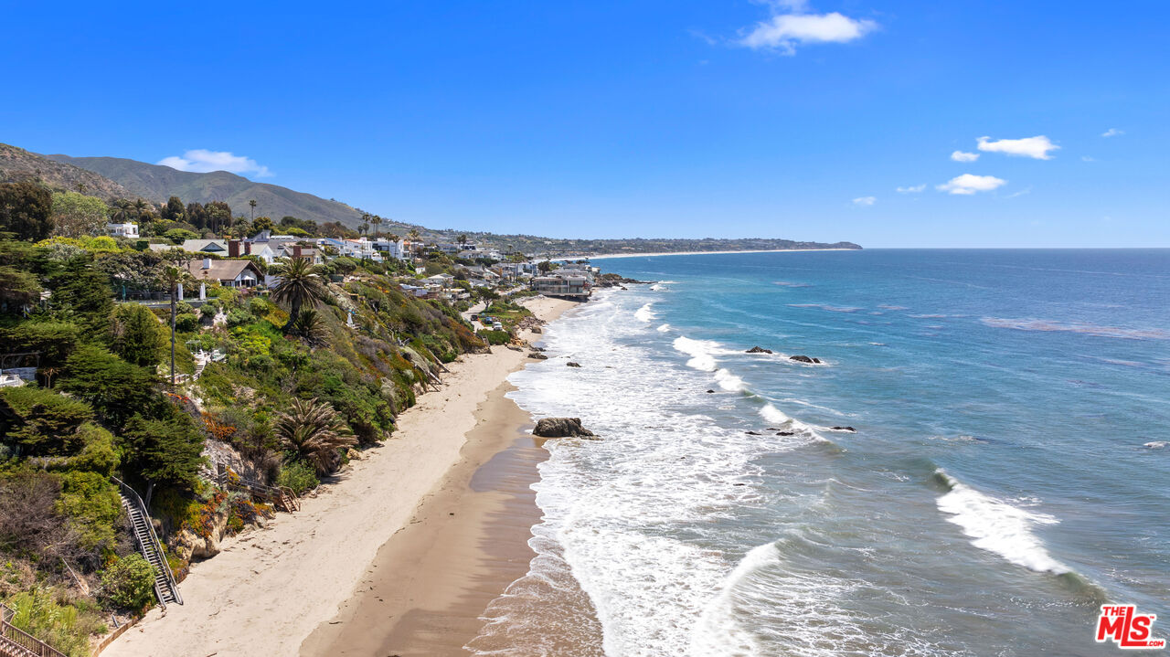 31830 Broad Beach Road Malibu, CA 90265 - Photo 40 of 40 a view of a city