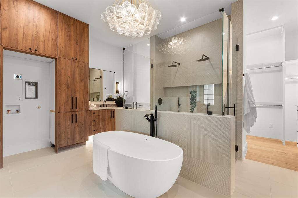 741 Edgefield Road Fort Worth, TX 76107 - Photo 20 of 40