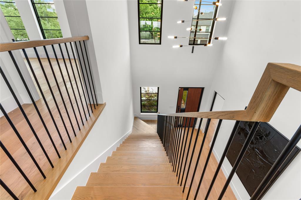 741 Edgefield Road Fort Worth, TX 76107 - Photo 25 of 40