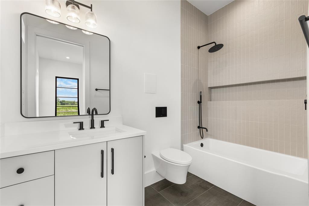 741 Edgefield Road Fort Worth, TX 76107 - Photo 30 of 40
