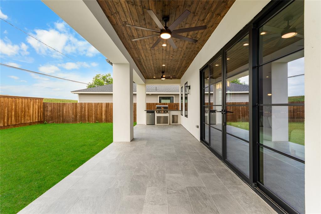 741 Edgefield Road Fort Worth, TX 76107 - Photo 36 of 40