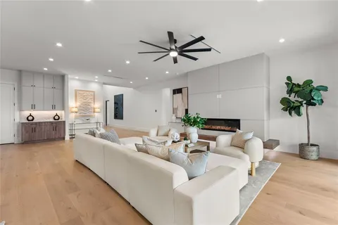 $1,885,000 | 741 Edgefield Road, Fort Worth, TX 76107