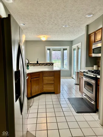 $1,700 | 312 Carriage Lane, Franklin, IN 46131