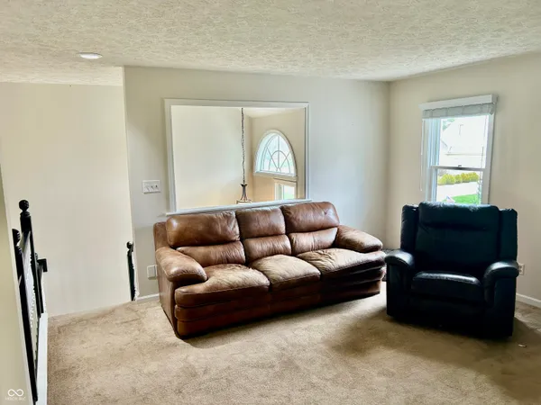 $1,700 | 312 Carriage Lane, Franklin, IN 46131